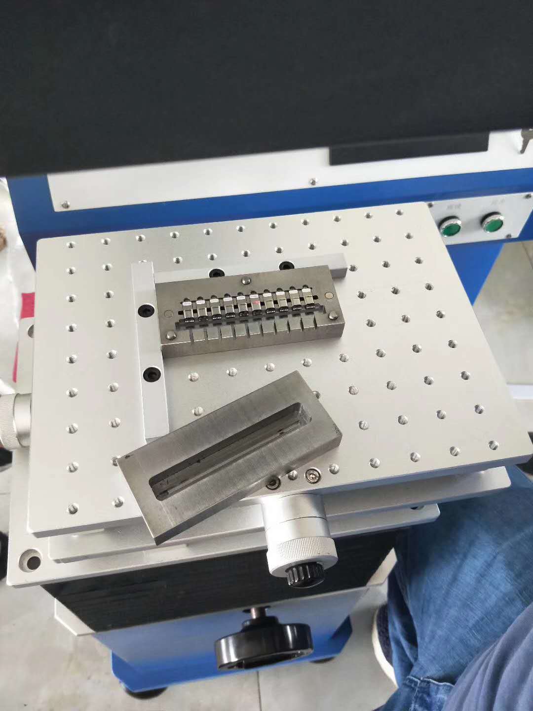 全自動激光焊接機 全自動激光焊接機